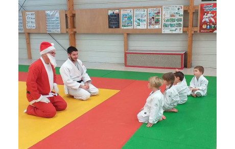Le Père Noël est venu au dojo
